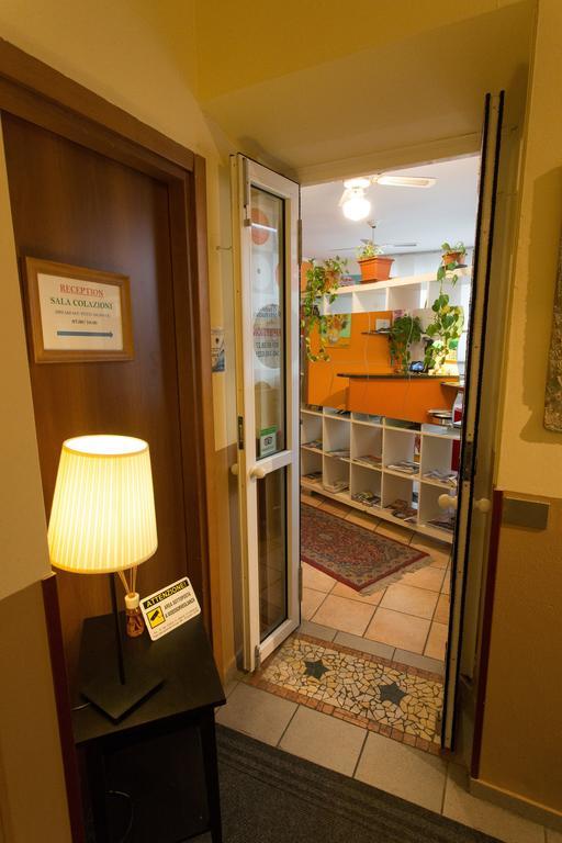 Hotel Pontenuovo Merone Εξωτερικό φωτογραφία