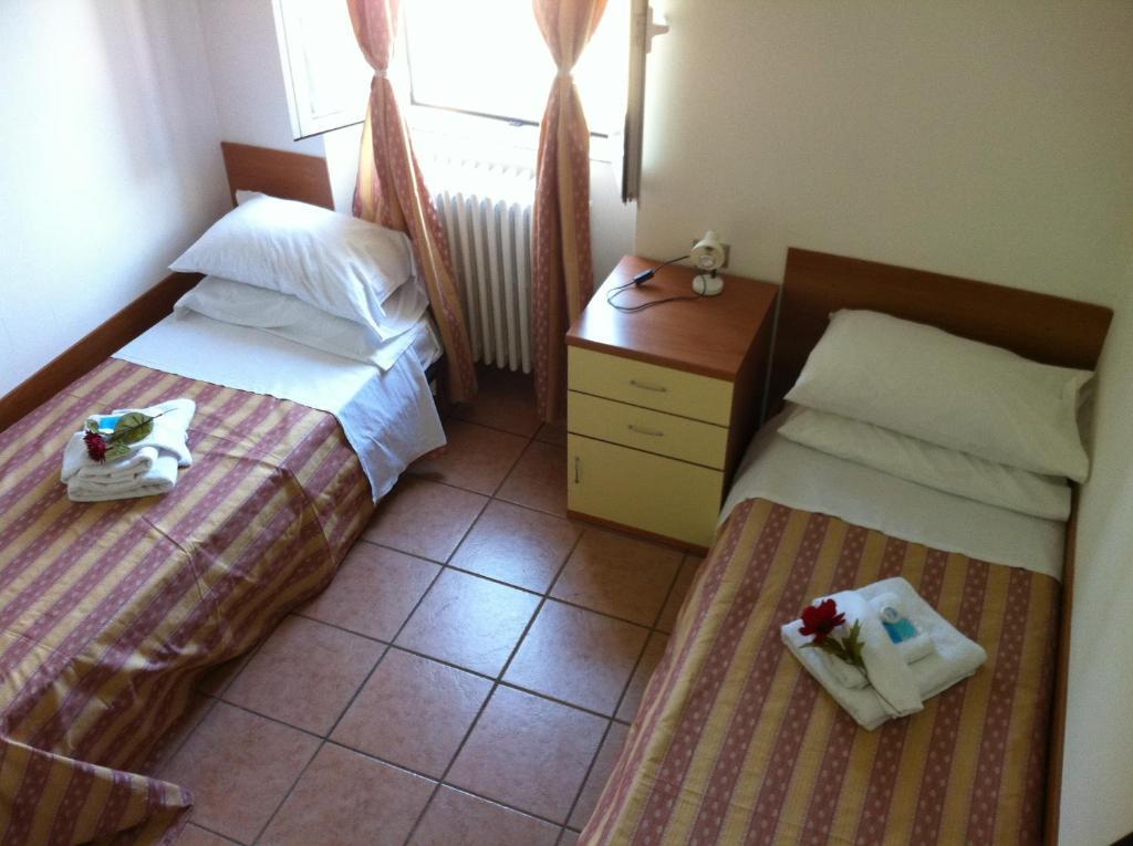 Hotel Pontenuovo Merone Δωμάτιο φωτογραφία