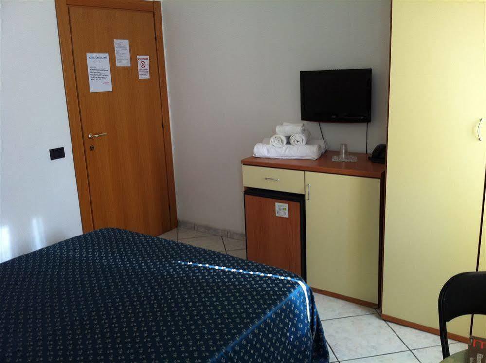 Hotel Pontenuovo Merone Εξωτερικό φωτογραφία